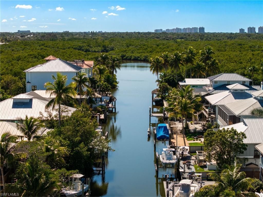 1294 Venetian Way, Naples, FL 34110 Photo