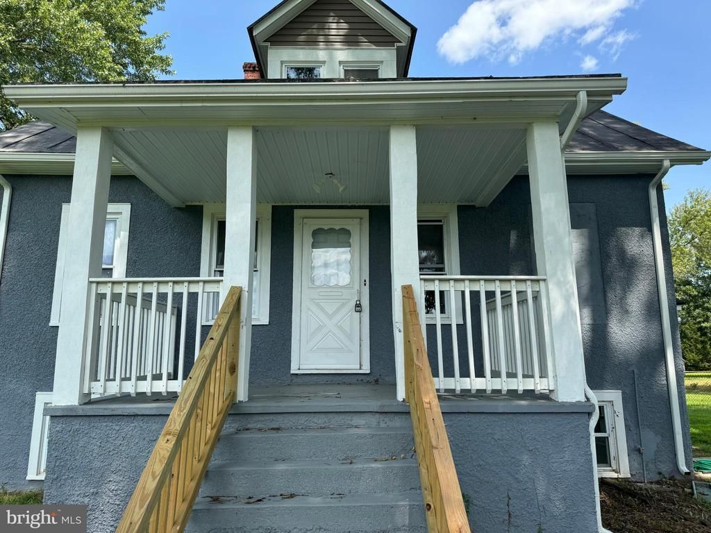 25692 A P HILL BOULEVARD, PORT ROYAL, VA 22535