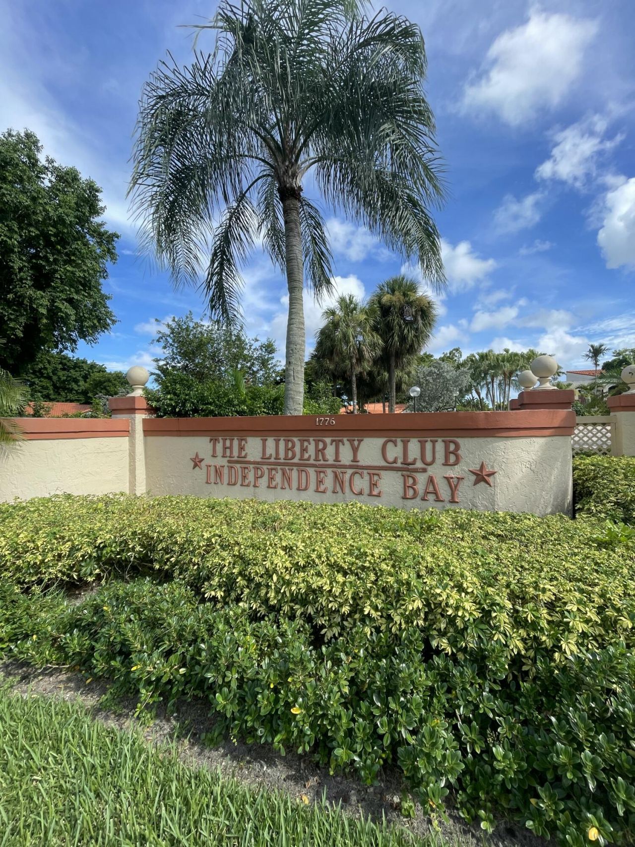 307 Liberty Court, Deerfield Beach, FL 33442 Photo