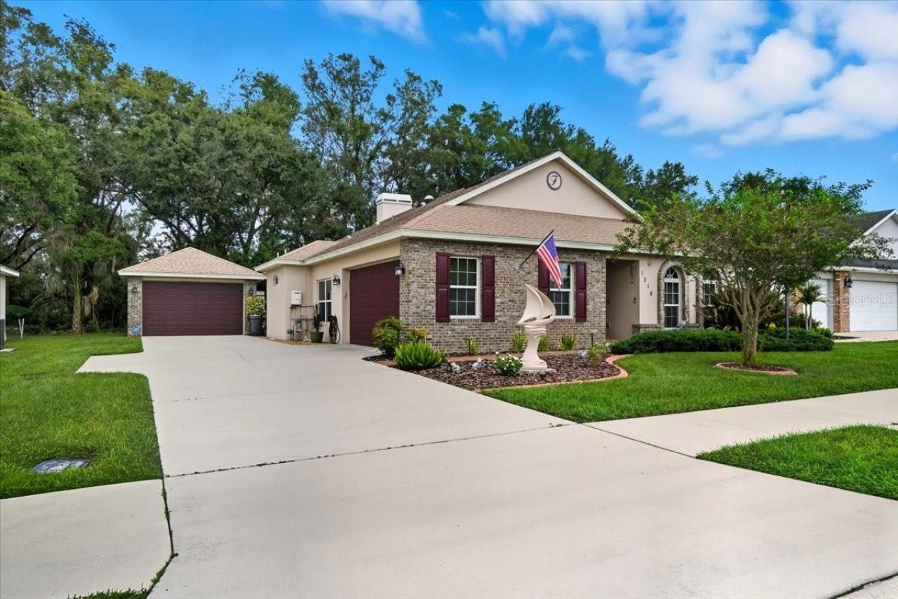 1218 Lavender Jewel Court, Plant City, FL 33563 Main Photo