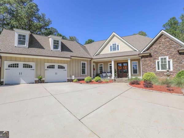 211 Arbor Way, Milledgeville, GA 31061