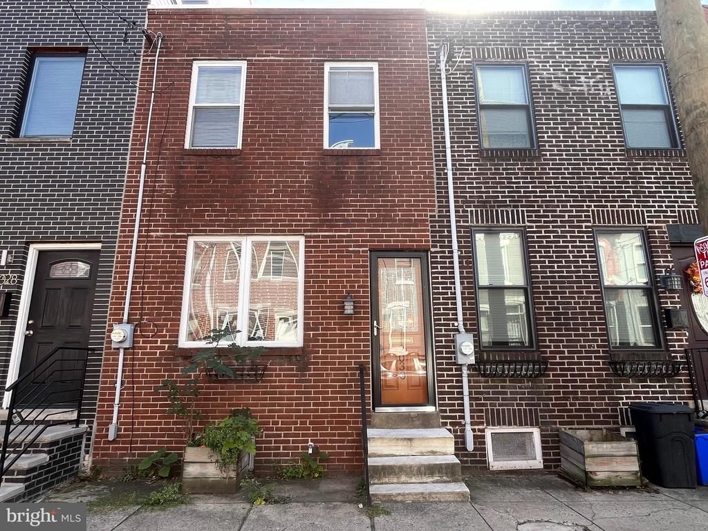 2030 Wilder Street, Philadelphia, PA 19146 Main Photo