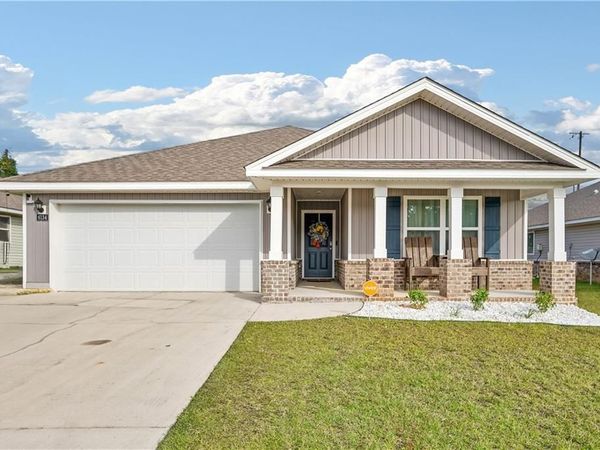 6134 Stream Bank Drive, Theodore, AL 36582