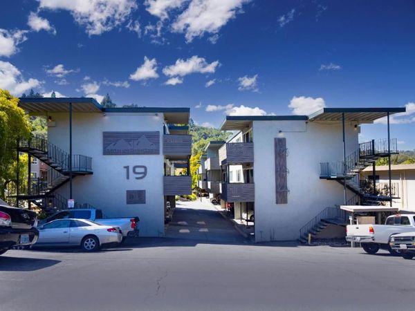 19 Merrydale Road, San Rafael, CA 94903