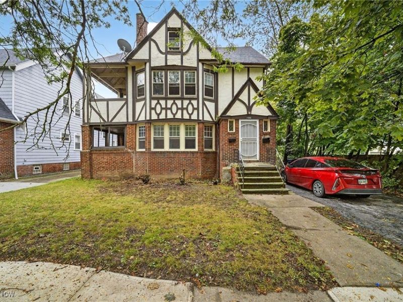 1558 Ivydale Road, Cleveland, OH 44118 Photo 1