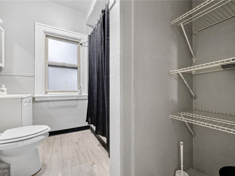 1558 Ivydale Road, Cleveland, OH 44118 Photo 19