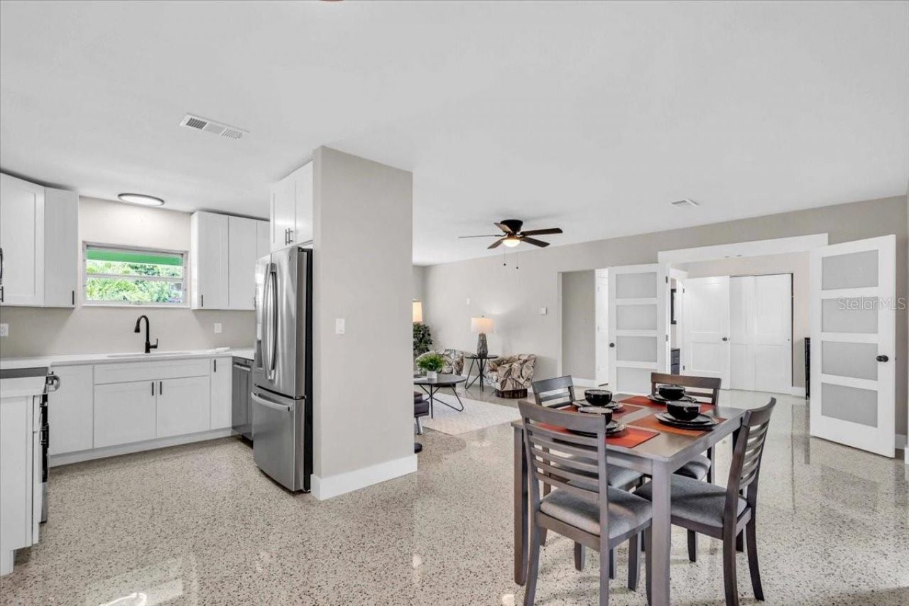 3002 58th Street S, Gulfport, FL 33707 Photo