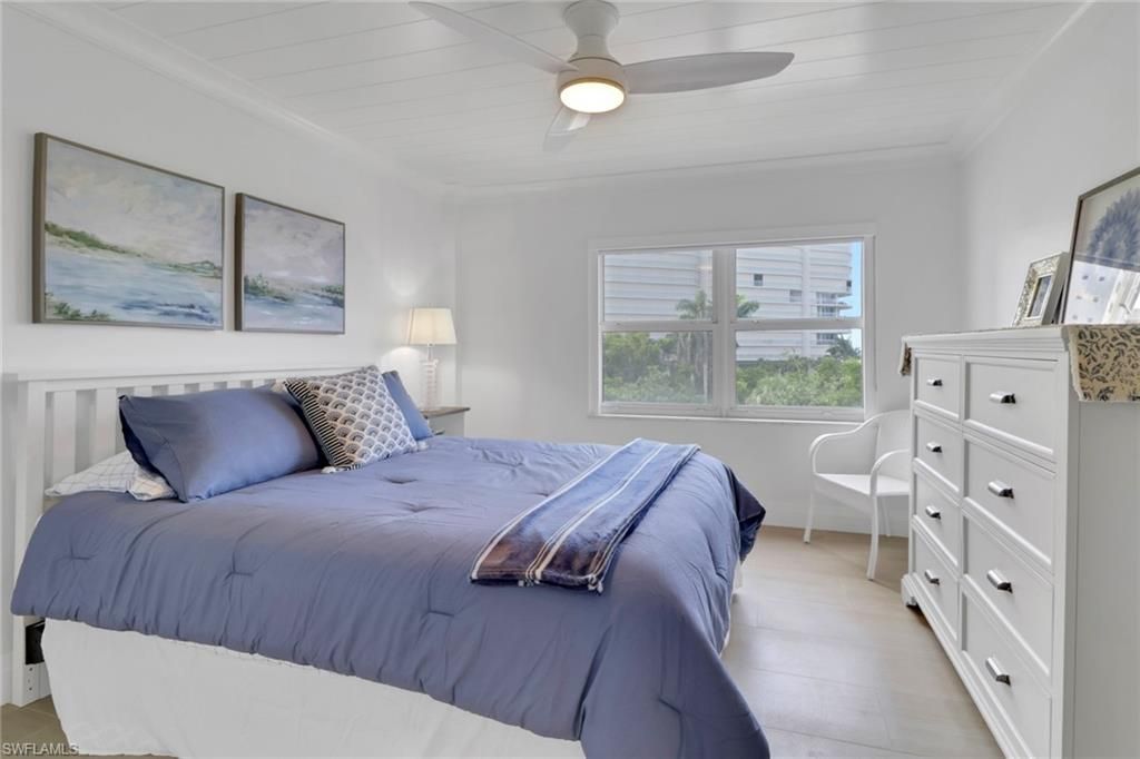1 Bluebill Ave, Unit 410, Naples, FL 34108 Photo