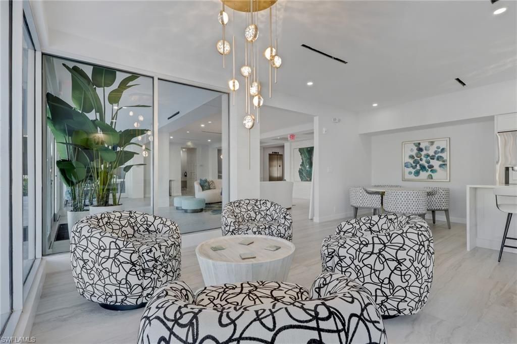 1 Bluebill Ave, Unit 410, Naples, FL 34108 Photo