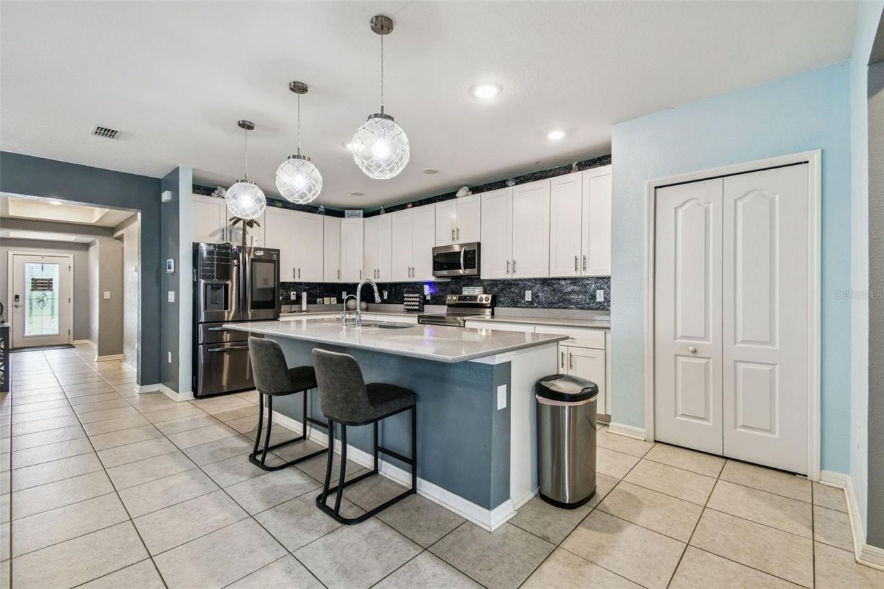 8207 Abalone Loop, Parrish, FL 34219 Photo