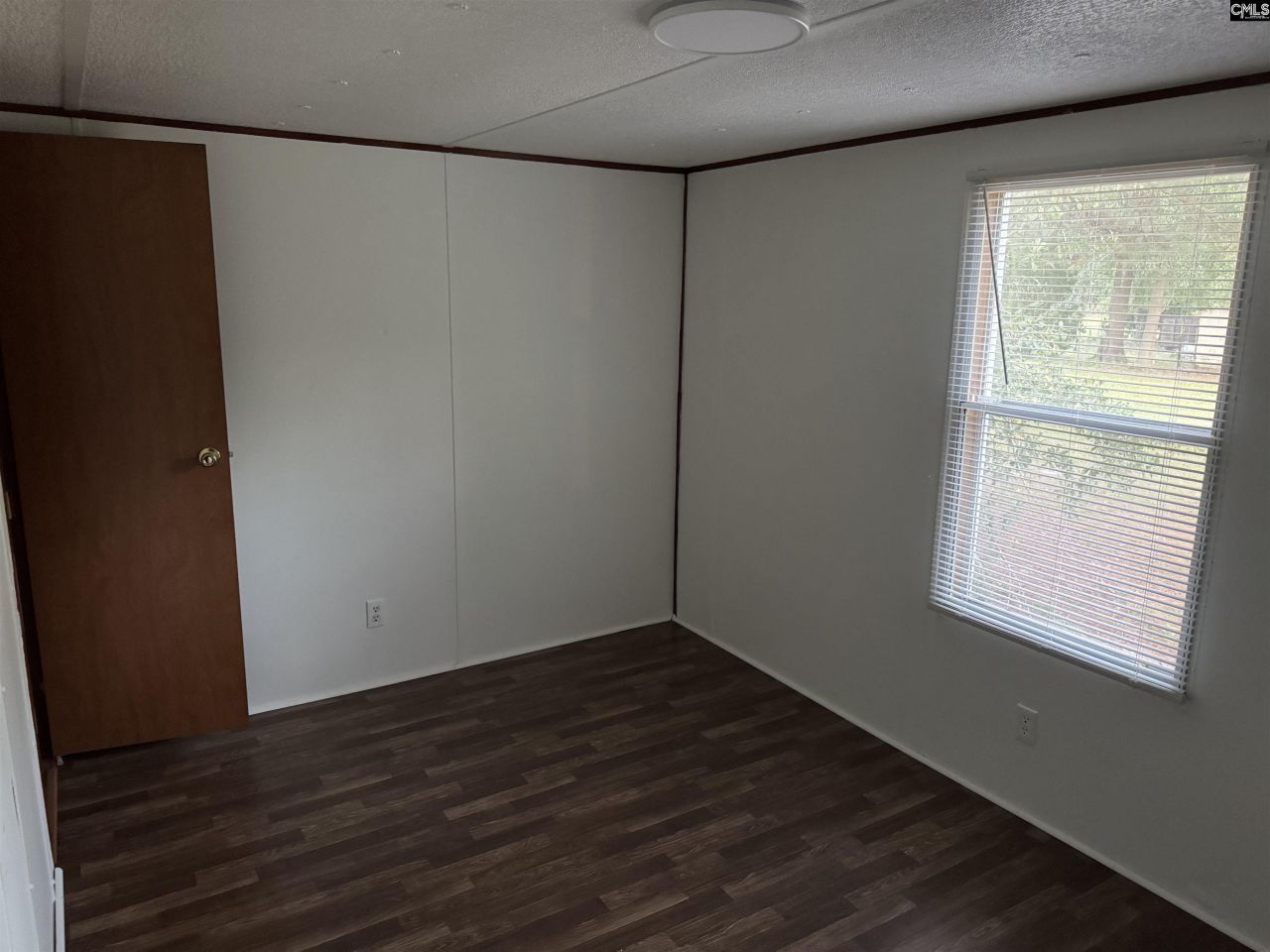 1055 Salters Town Road  Photo 15