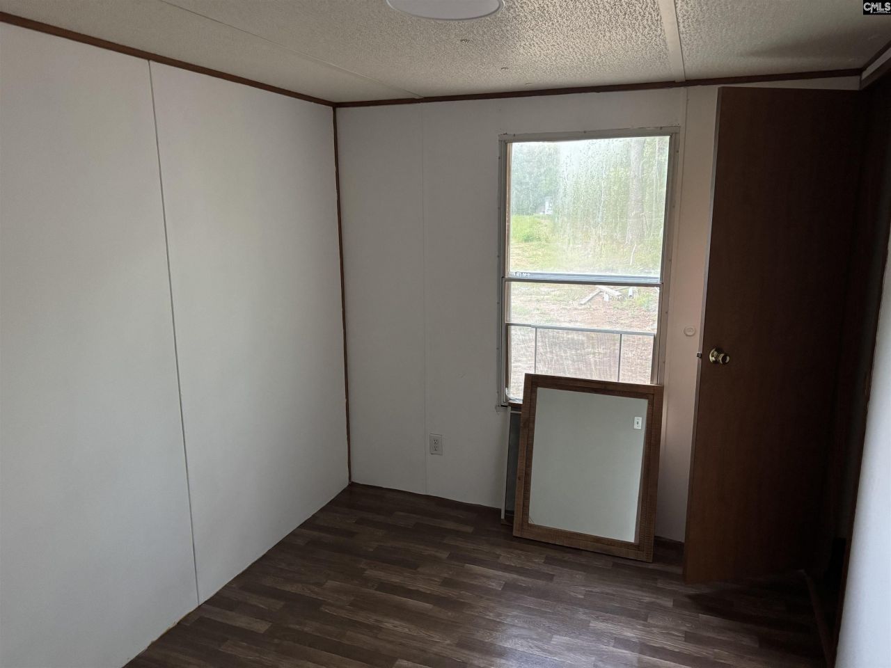 1055 Salters Town Road  Photo 16