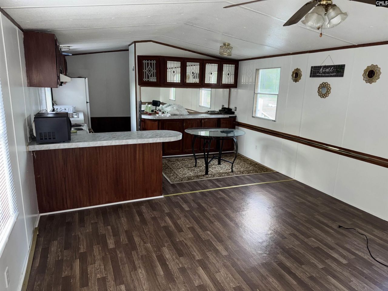 1055 Salters Town Road  Photo 4