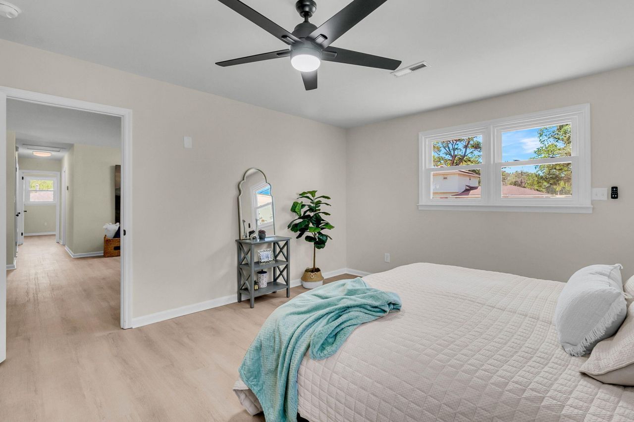 7646 Allwood Avenue Photo 16