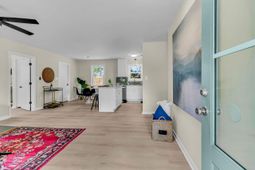 7646 Allwood Avenue photo 4