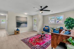 7646 Allwood Avenue photo 4