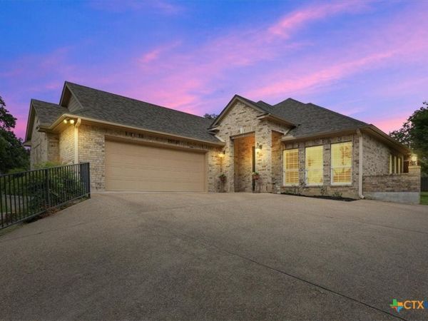 1219 Indian Trail, Salado, TX 76571