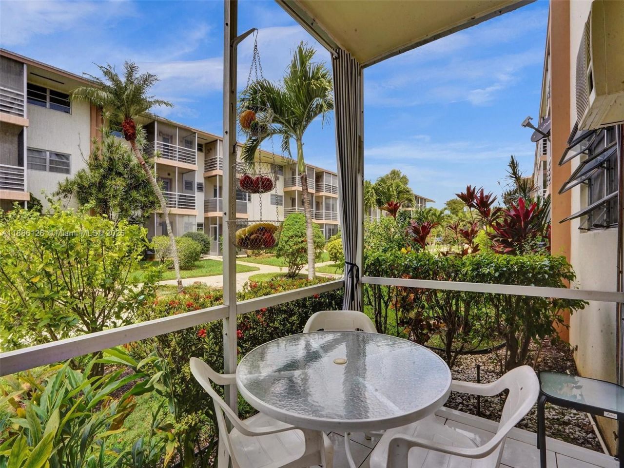 17090 NE 14th Ave, Unit 104, North Miami Beach, FL 33162 Photo