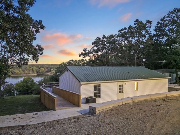 27061 County Road 209 , Flemington, MO 65650