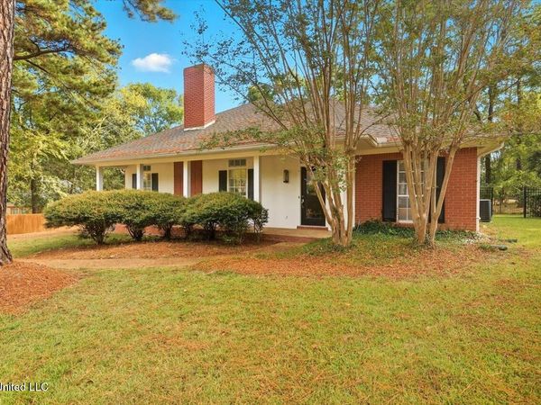 25 Moss Woods Cove, Madison, MS 39110