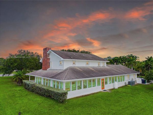 24545 SW 192nd Ave, Homestead, FL 33031