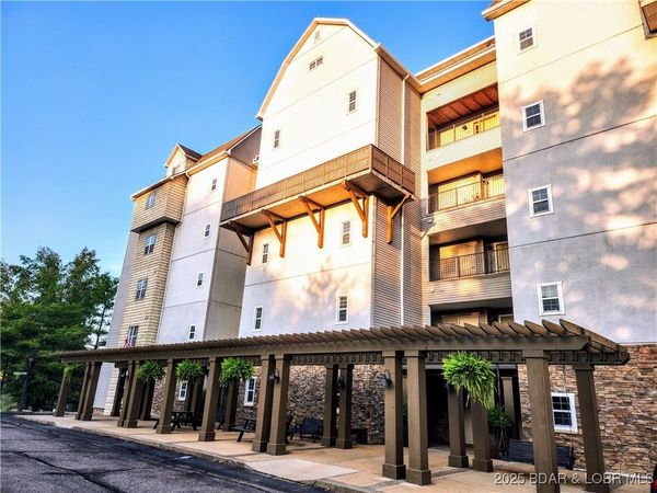201 Marina Residence Drive, Unit 1D, Camdenton, MO 65020