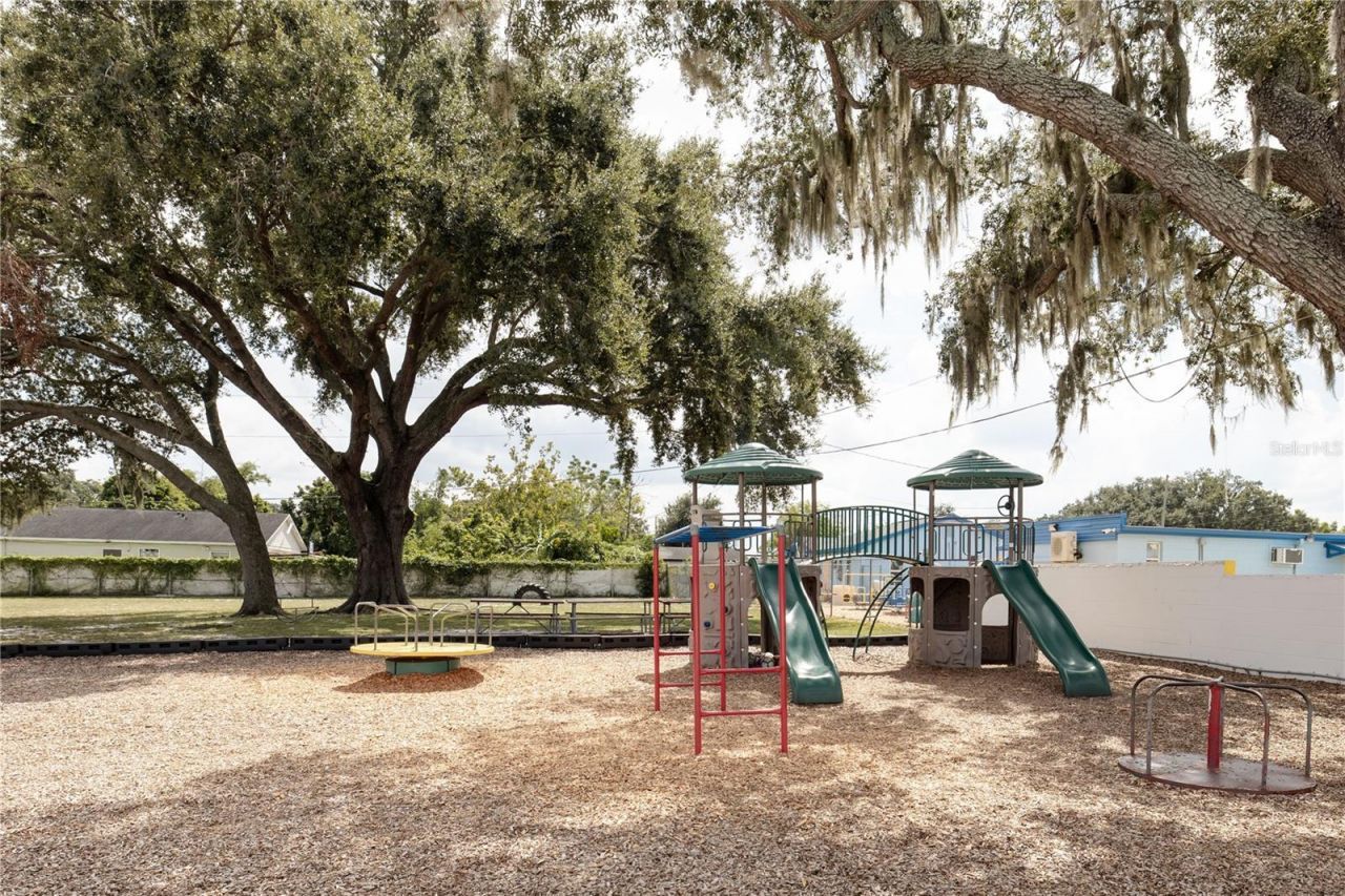 217 N Kirkman Road, Orlando, FL 32811 Photo