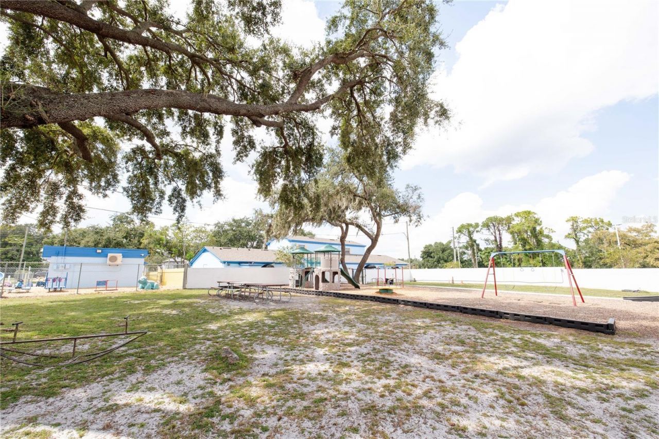 217 N Kirkman Road, Orlando, FL 32811 Photo