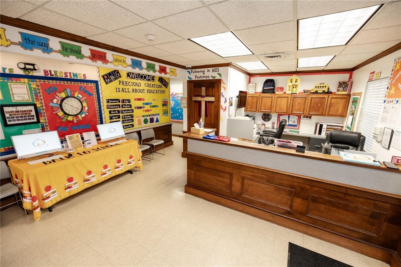 217 N Kirkman Road, Orlando, FL 32811 Photo