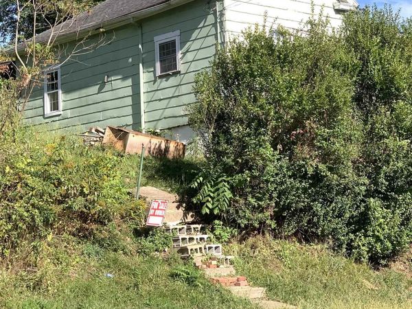 2589 Philippi Pike, Anmoore, WV 26323