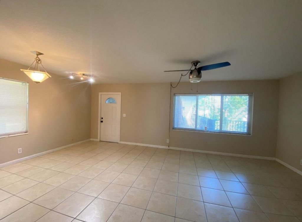 124 Yacht Club Dr. Drive, Unit 2, North Palm Beach, FL 33408 Photo