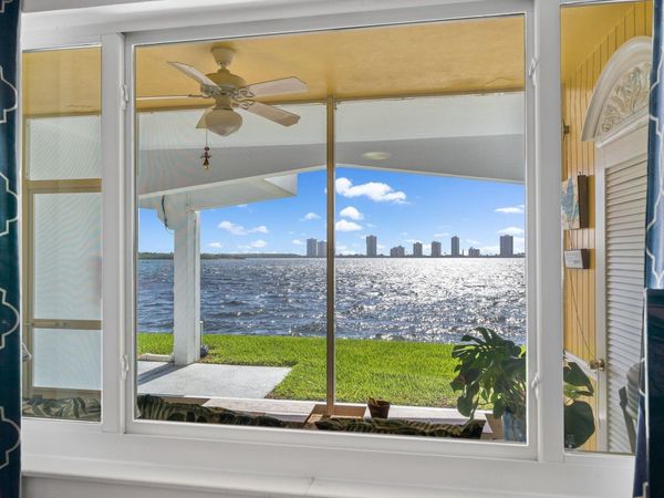 100 Shore Court, Unit 105, North Palm Beach, FL 33408