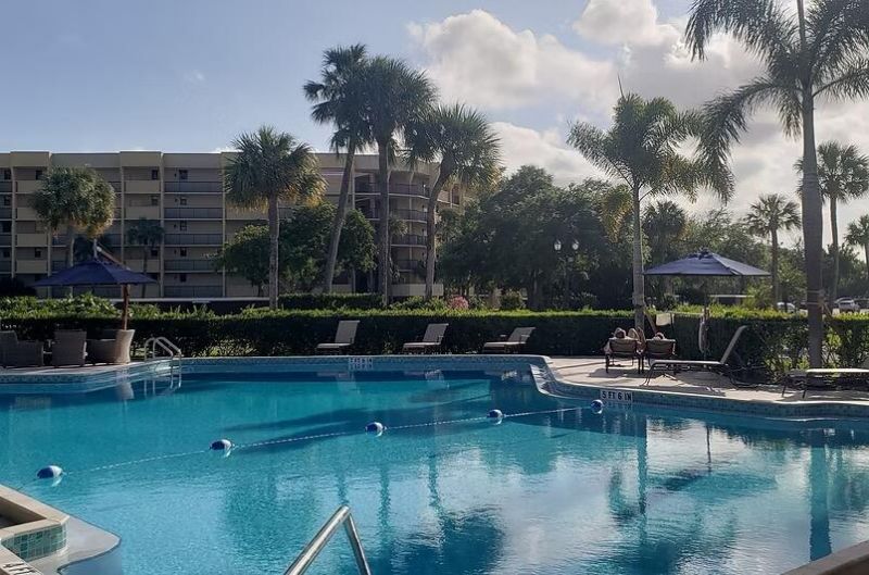 1648 Jupiter Cove Drive, Unit 210, Jupiter, FL 33469 Photo