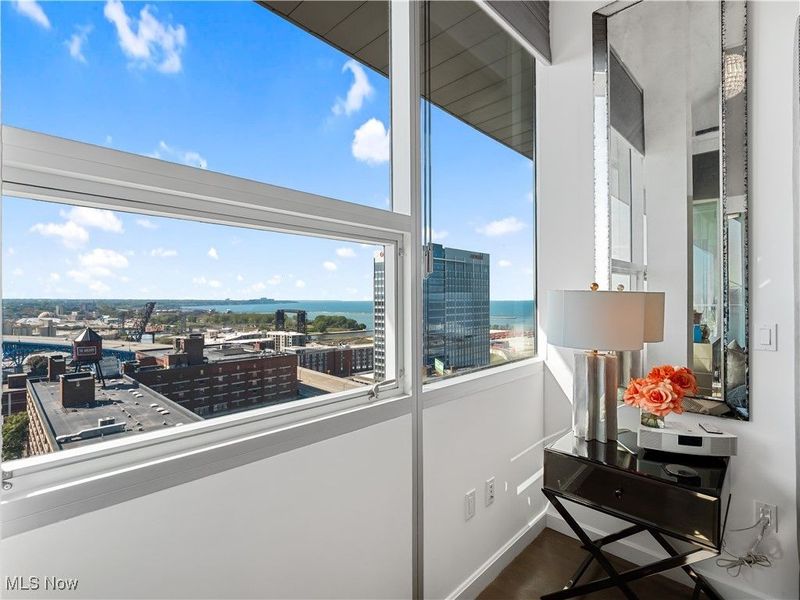 701 W Lakeside Avenue, Unit 1307, Cleveland, OH 44113 Photo 29