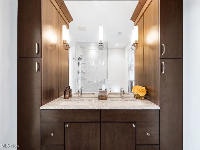 701 W Lakeside Avenue, Unit 1307, Cleveland, OH 44113 Photo 34