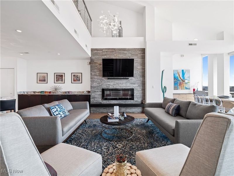 701 W Lakeside Avenue, Unit 1307, Cleveland, OH 44113 Photo 5