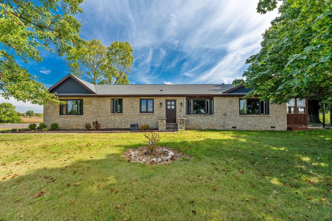 3414 State Route 203, Radnor, OH 43066 Main Photo