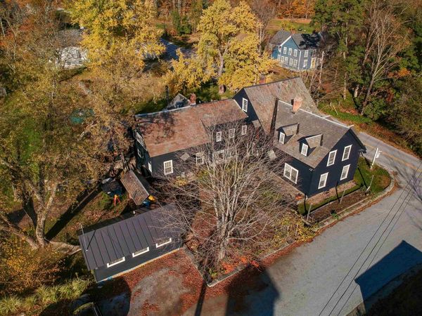 95 Middletown Road, Londonderry, VT 05155