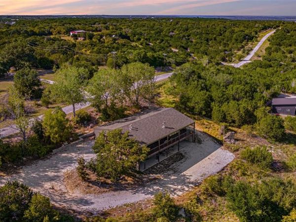 1485 Autumn Valley, Bluff Dale, TX 76433