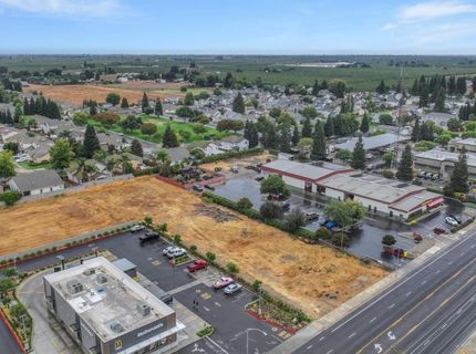 1970 Mchenry Ave, Escalon, CA 95320 Photo