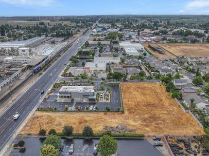 1970 Mchenry Ave, Escalon, CA 95320 Photo