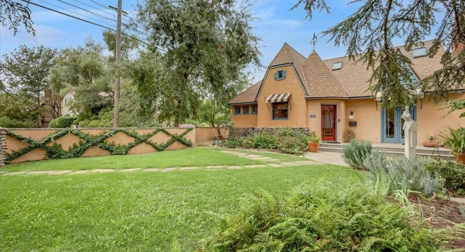 551 Southgate Rd, Sacramento, CA 95815 Photo