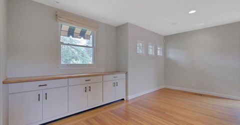 551 Southgate Rd, Sacramento, CA 95815 Photo