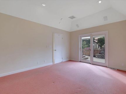 551 Southgate Rd, Sacramento, CA 95815 Photo