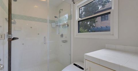 551 Southgate Rd, Sacramento, CA 95815 Photo