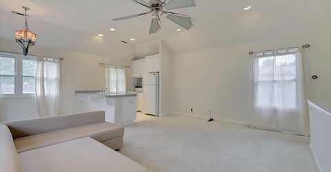 551 Southgate Rd, Sacramento, CA 95815 Photo