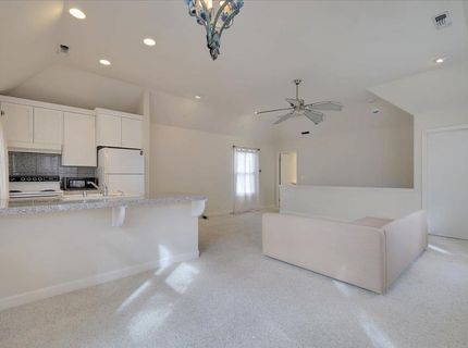 551 Southgate Rd, Sacramento, CA 95815 Photo