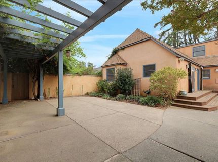 551 Southgate Rd, Sacramento, CA 95815 Photo