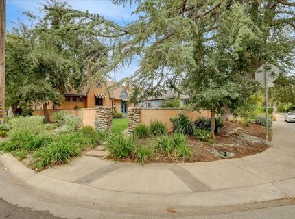 551 Southgate Rd, Sacramento, CA 95815 Photo