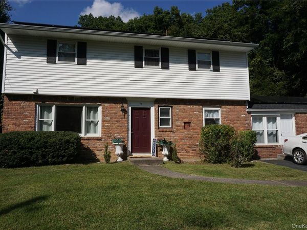 15 Greenridge Way, Spring Valley, NY 10977